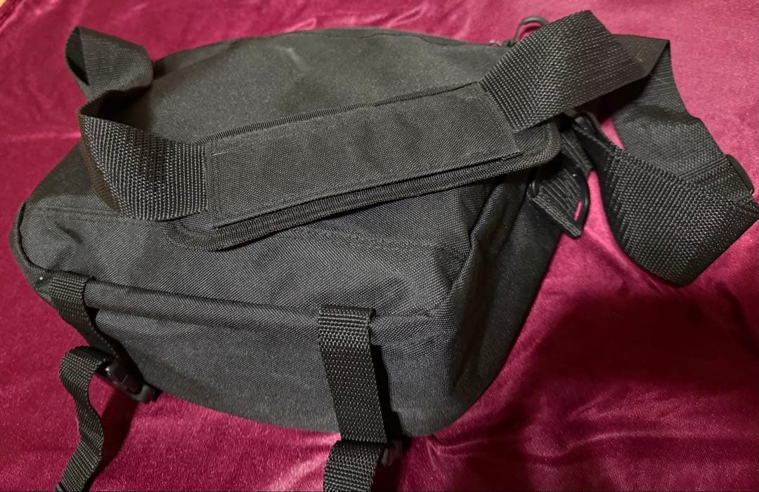 【中古美品】 レイドジャパン メッセンジャーバッグ