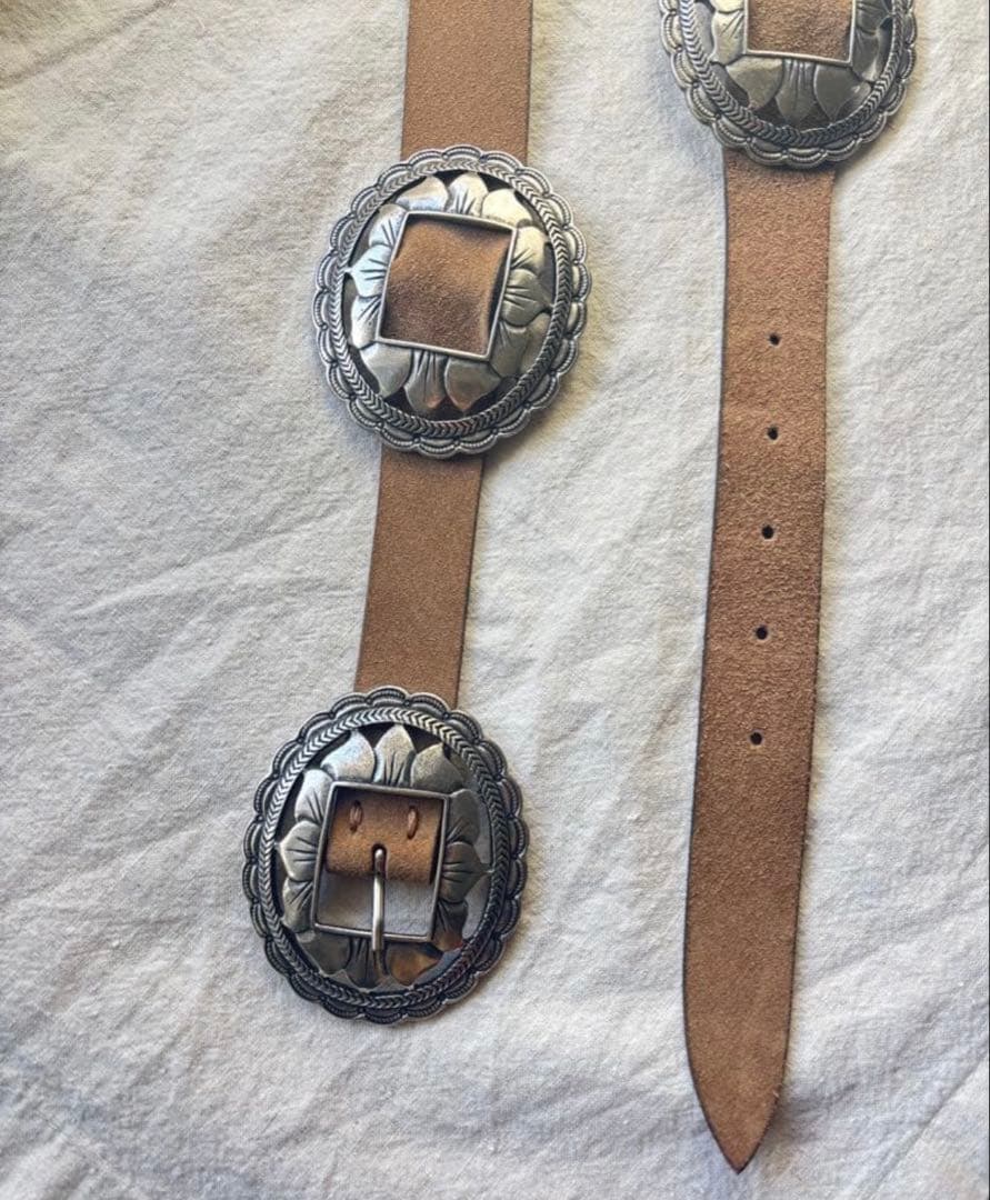 美品！PUNTOVITA/プントヴィータ　コンチョベルト