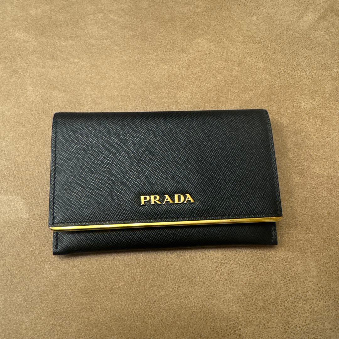 プラダ　カードケース