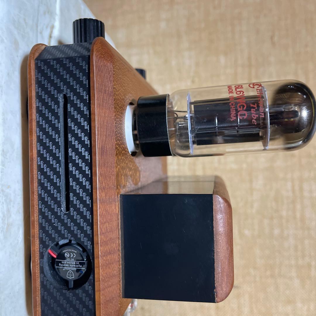 真空管アンプ ウッドカーボンデザイン