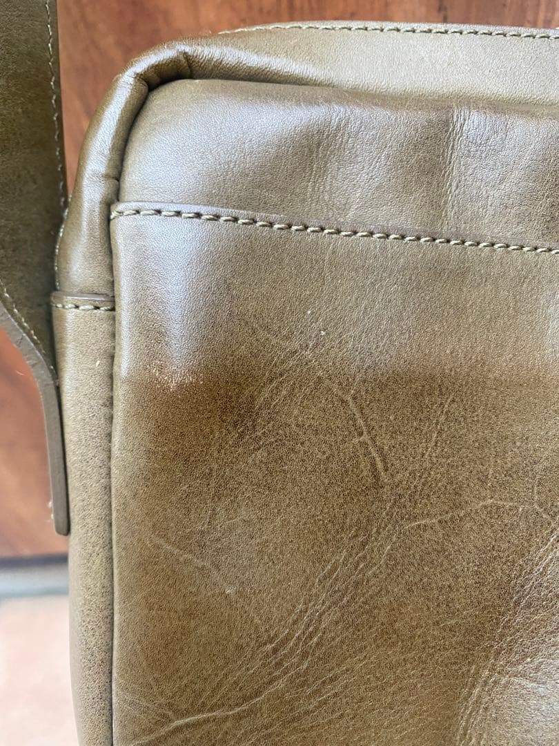 土屋鞄　ビークルスモールフラップショルダー ヴィンテージオリーブ　レザーバッグ