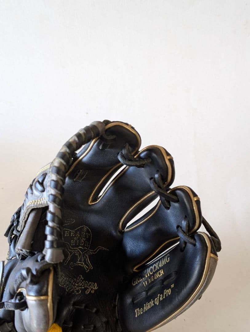 美品 Rawlings 軟式グローブ 黒/グレー/ゴールド