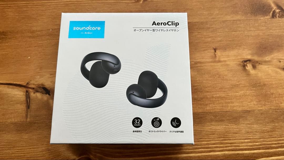 イヤホン AeroClip soundcore Anker