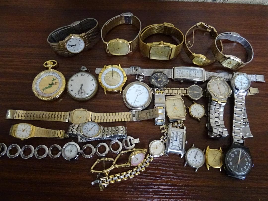 d*g様 埼054 時計 腕時計 26点 まとめ売り