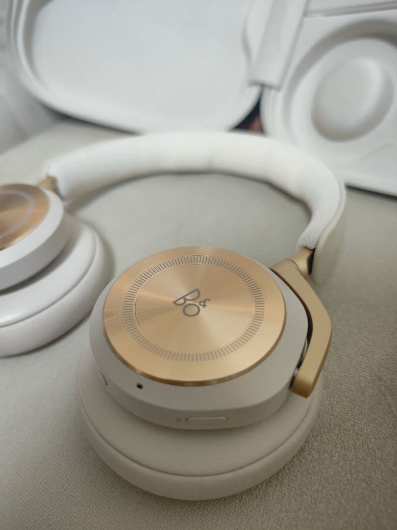 バング&オルフセン Beoplay HX ヘッドホンケース付・ケーブル未使用