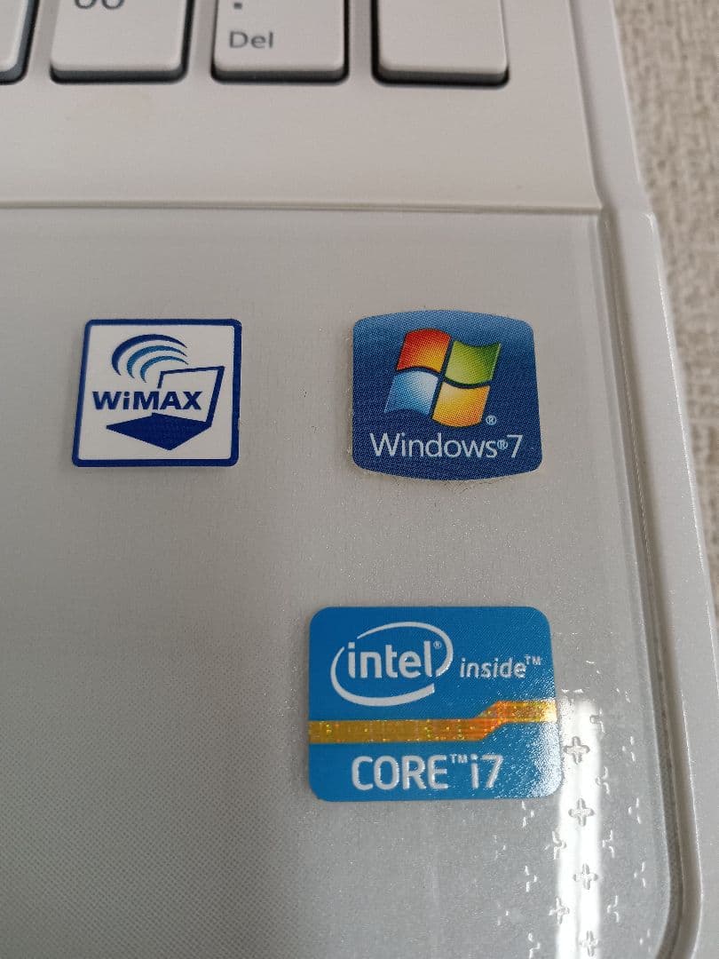 † LIFebook AH77/G FMVA77GWG 8GB ストレージ無