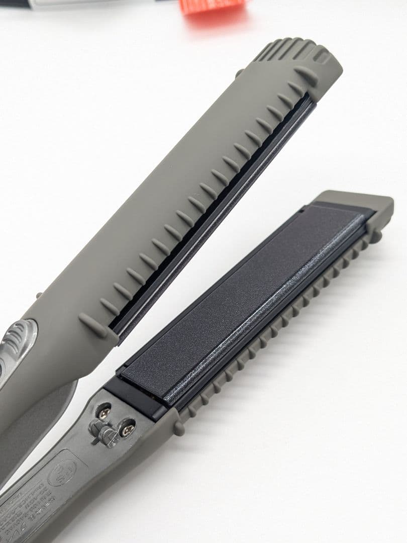 極美品 ホリスティックキュアーズ マグネットヘアプロストレートアイロンS