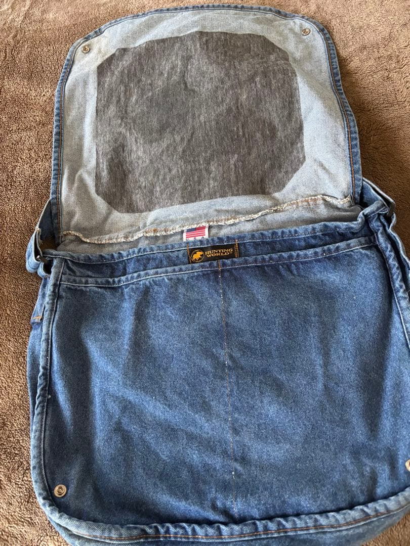 HUNTING WORLD メッセンジャーバッグ デニムブルー