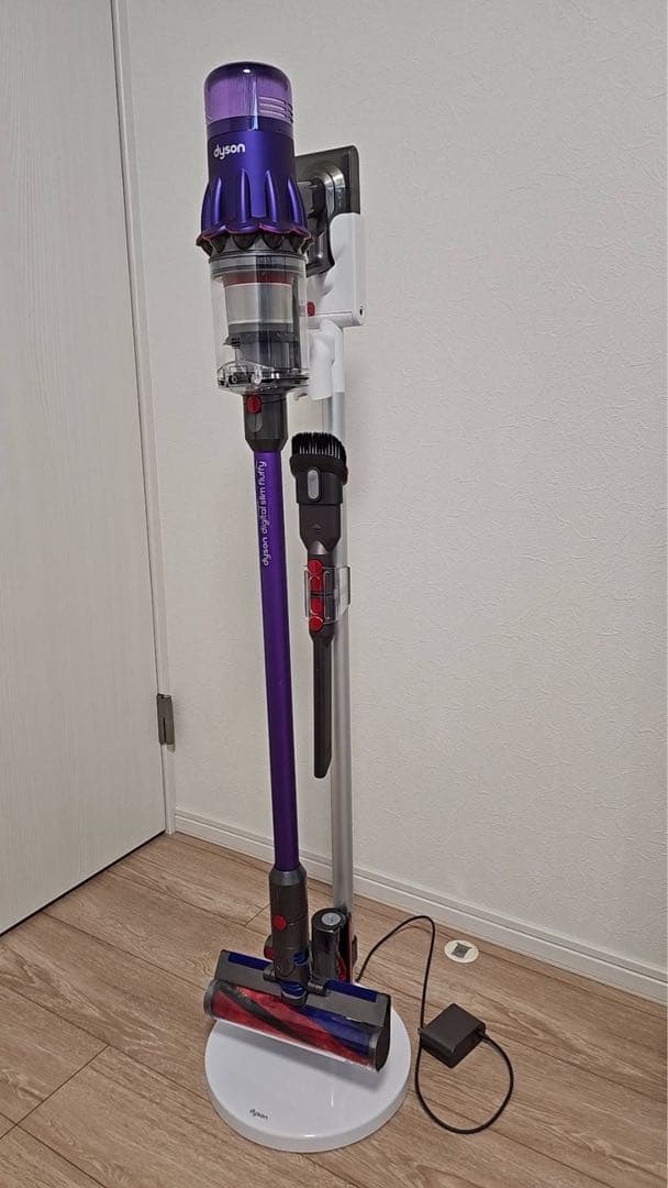 Dyson Digital Slim™ コードレスクリーナーSV18FF