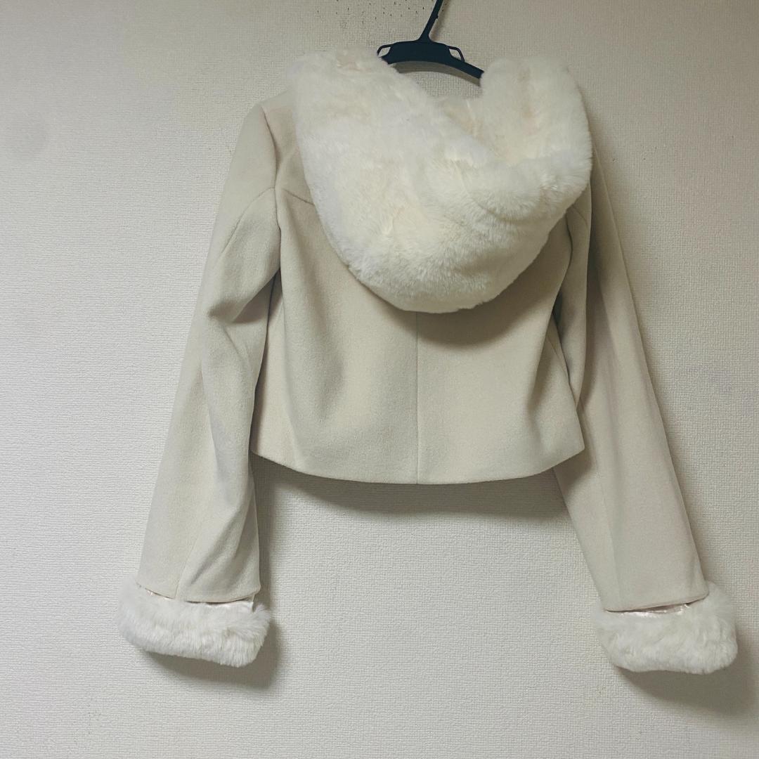 新品未使用　michellMacaron ミシェルマカロン ショートコート 白