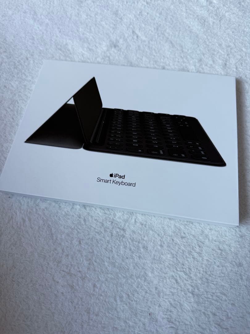 新品　Apple iPad Smart Keyboard　MX3L2J/A