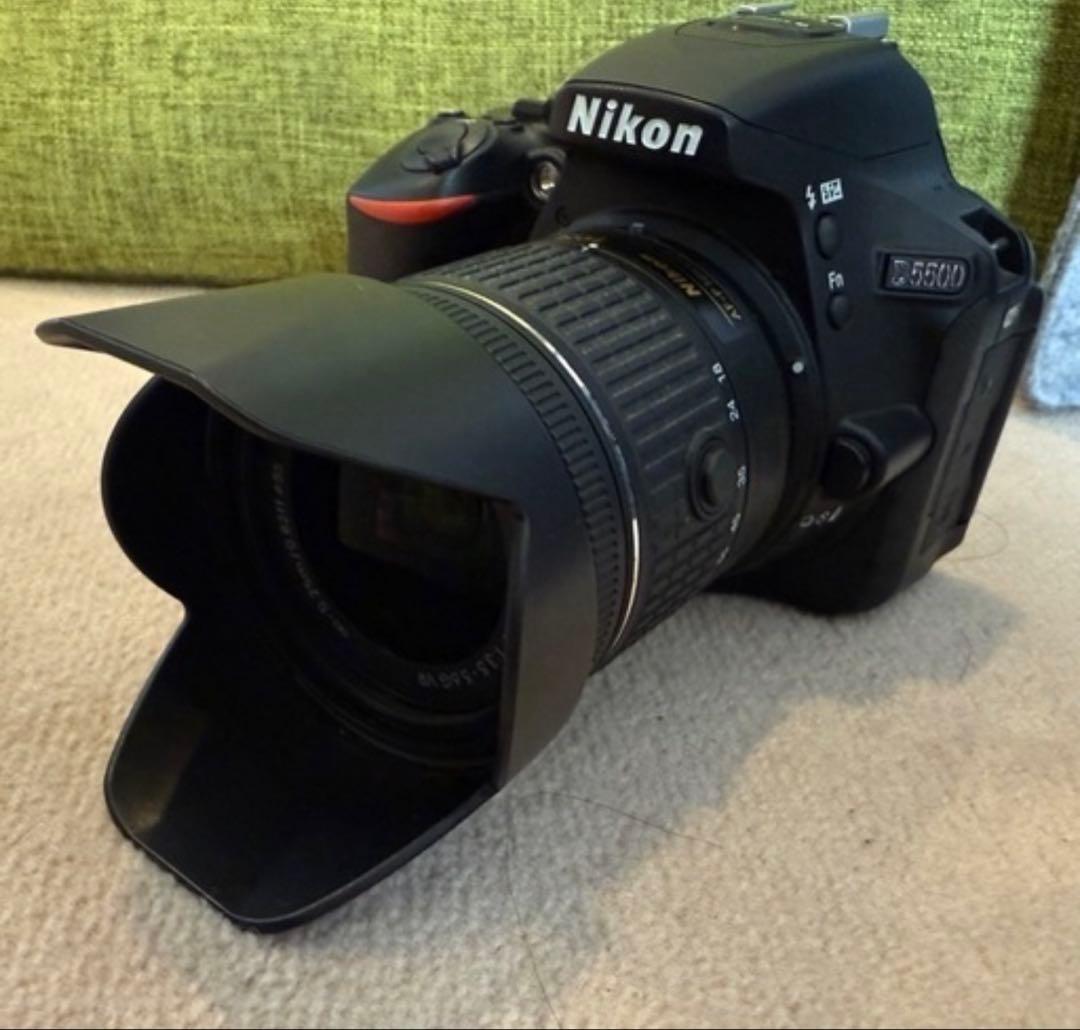 【Nikon D5500 一眼レフカメラ 】レンズアップグレード済