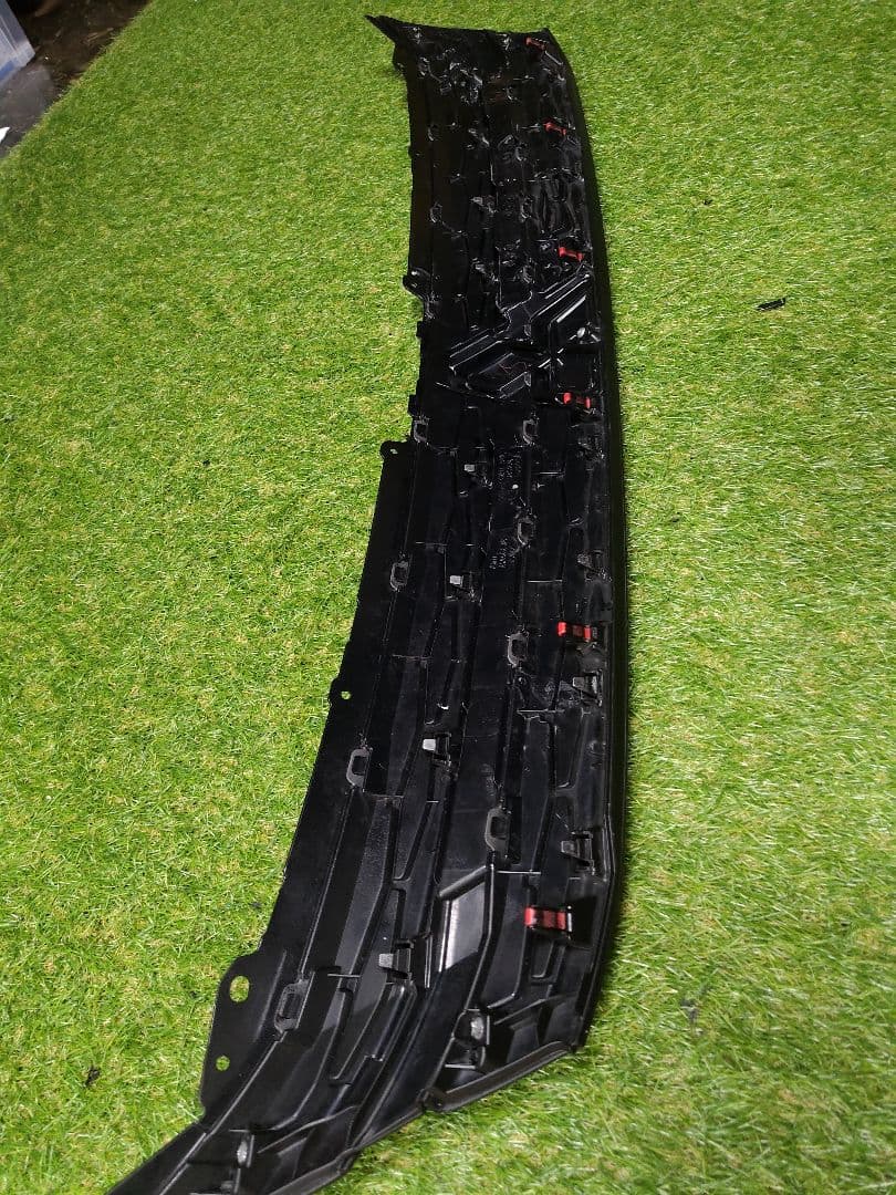 デリカＤ5 フロントグリル チッピング塗装