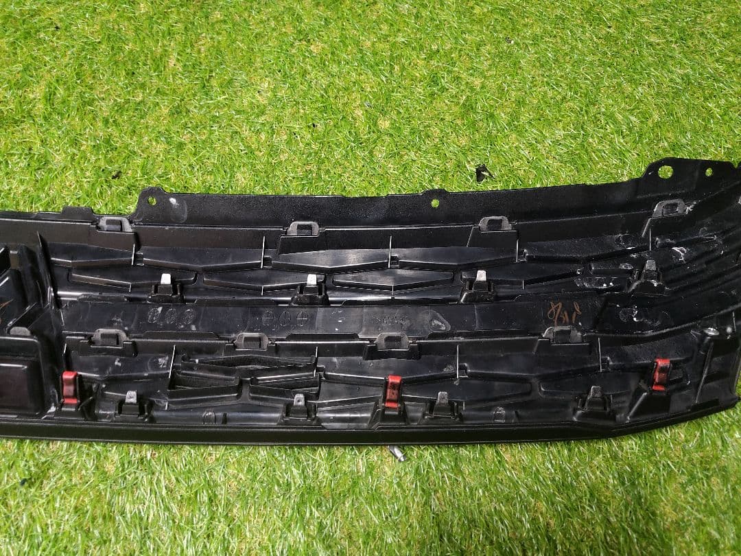 デリカＤ5 フロントグリル チッピング塗装