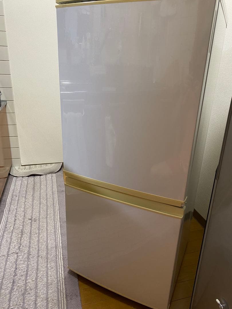 SHARP 2ドア冷蔵庫 ホワイト