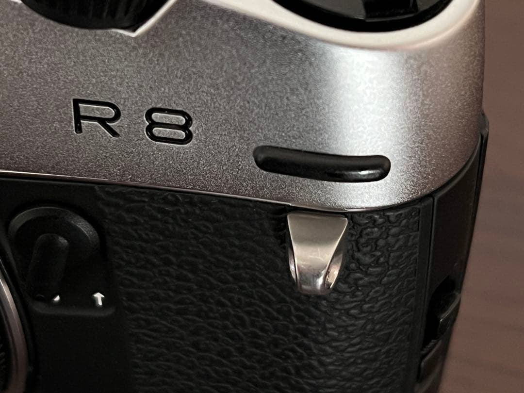 美品　ライカR8シルバー　プラスチックケース付