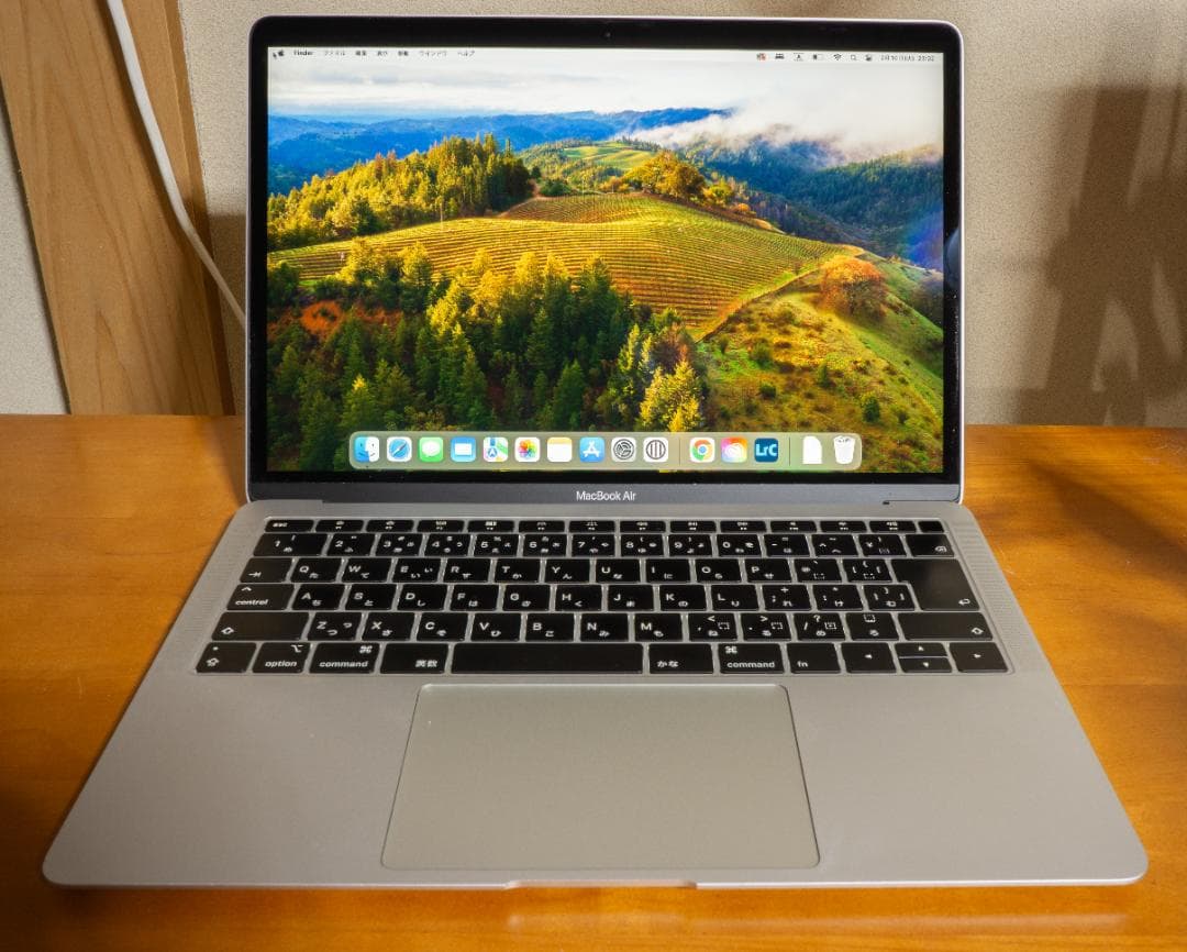 MacBookAir13インチ・2018年★バッテリー正常、208回