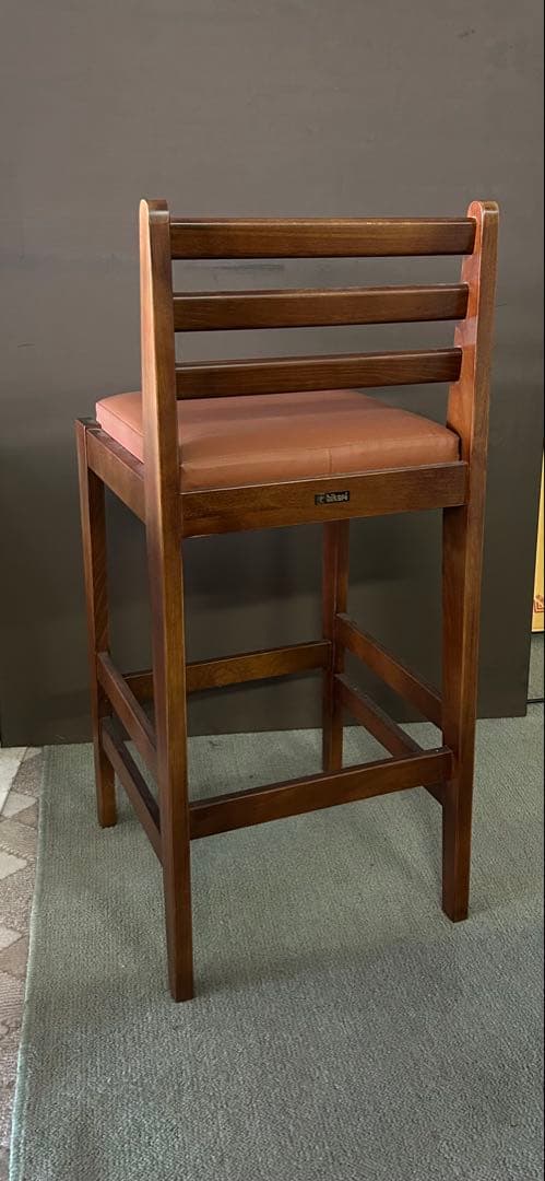 やま　カウンター椅子　新品　キズあり　展示品