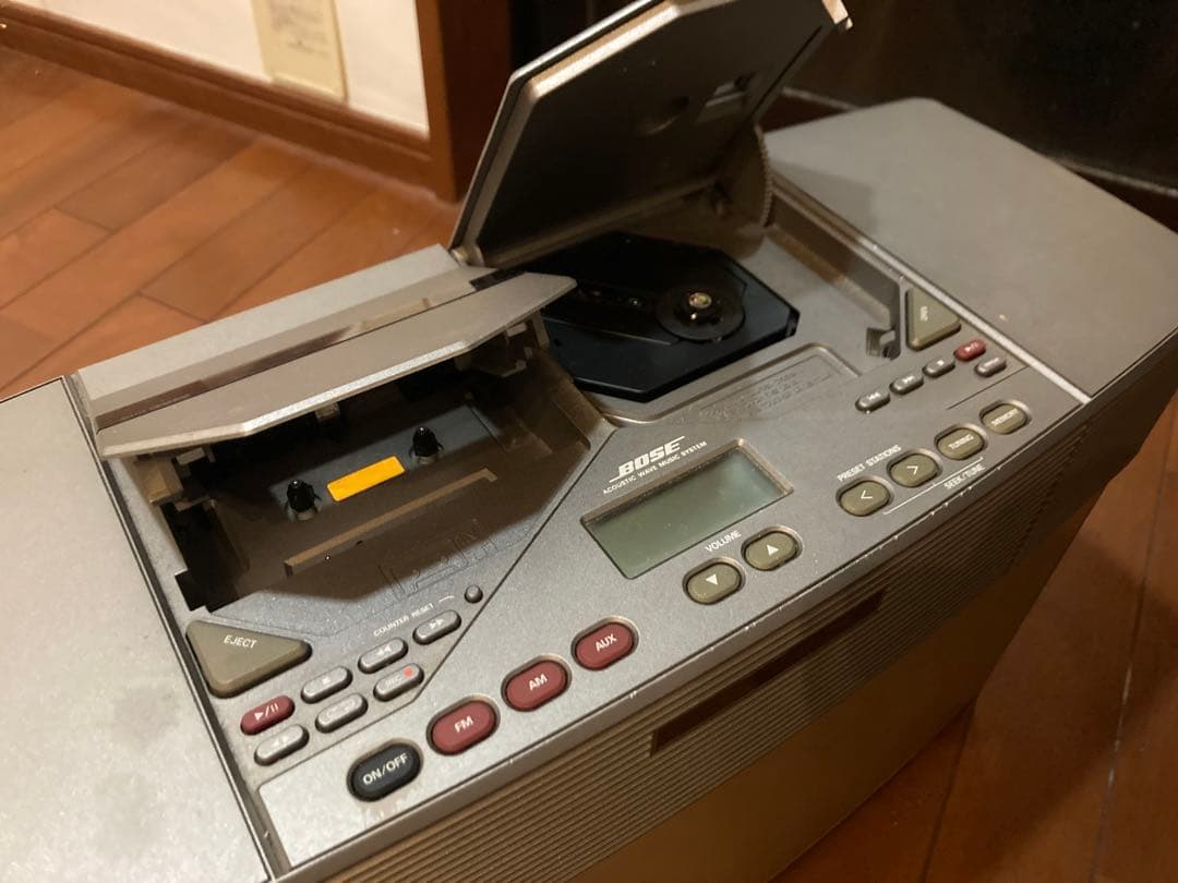 ラジオ・コンポ BOSE ACOUSTICWAVE