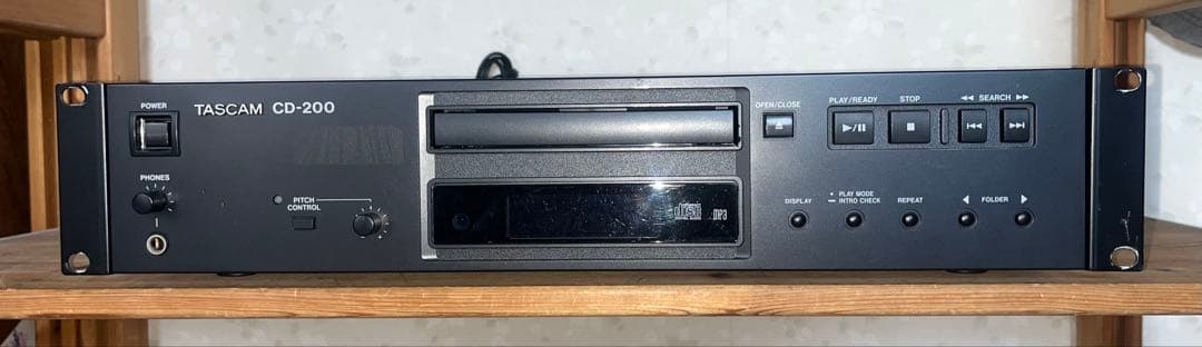 TASCAM CD-200 CDプレーヤー