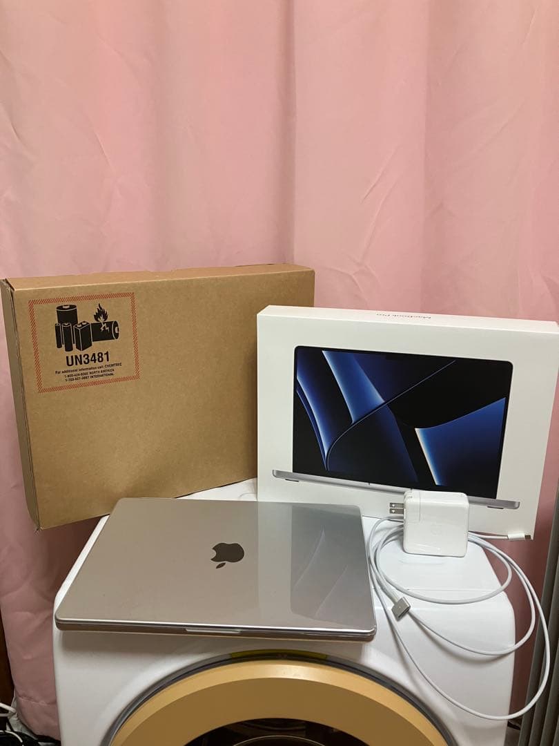 MacBookPro M2Pro 14インチ 16GB/512GB シルバー
