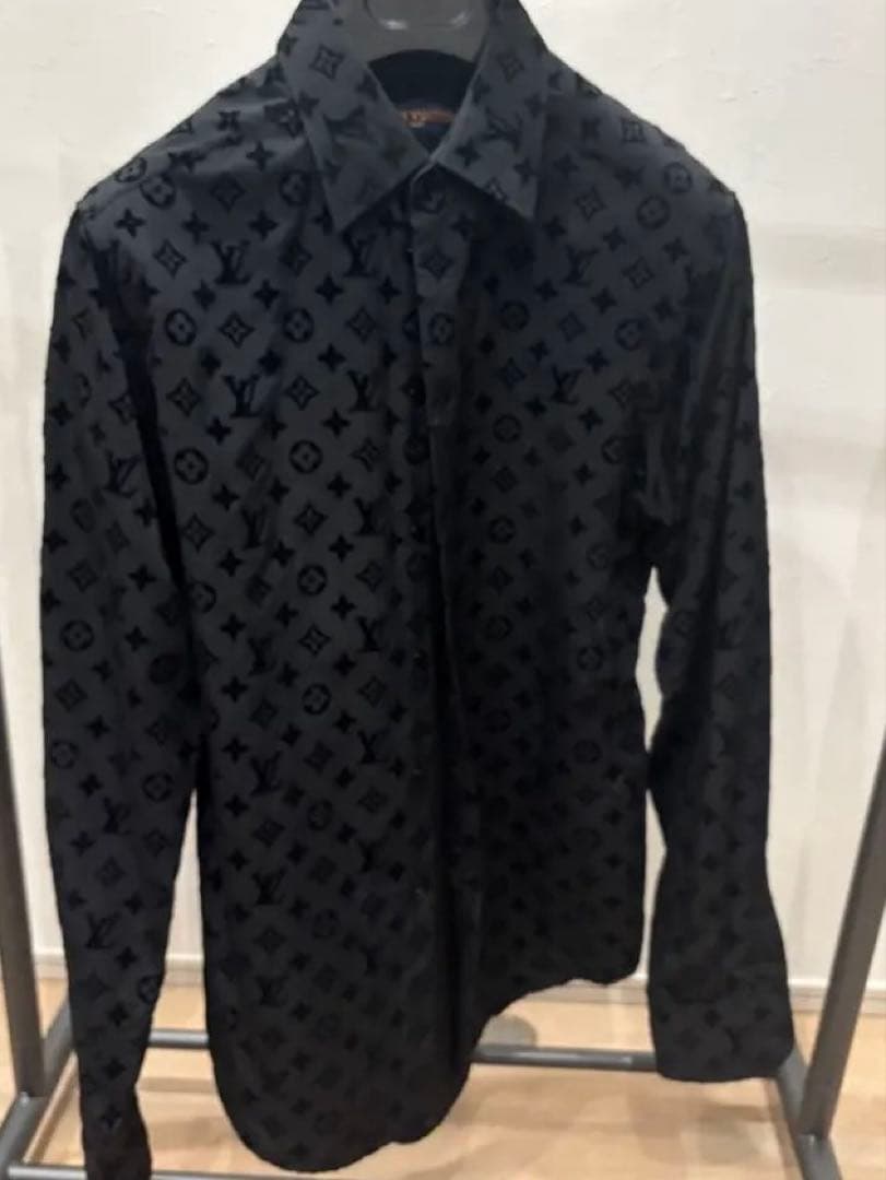 LOUIS VUITTON ミニ・モノグラム シルク イブニングシャツ