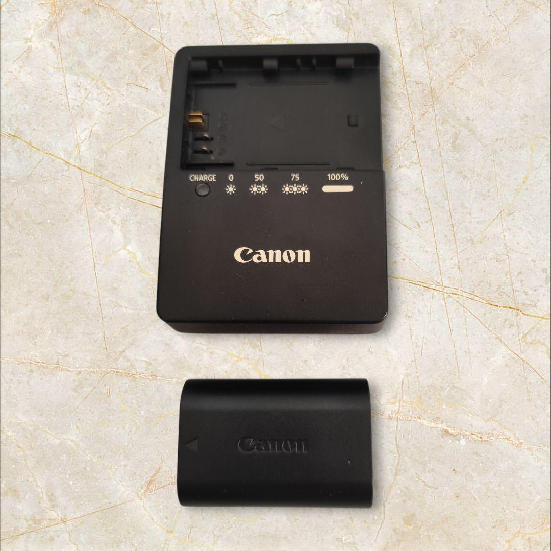 Canon EOS 7D キャノン デジタル一眼レフ ボディ