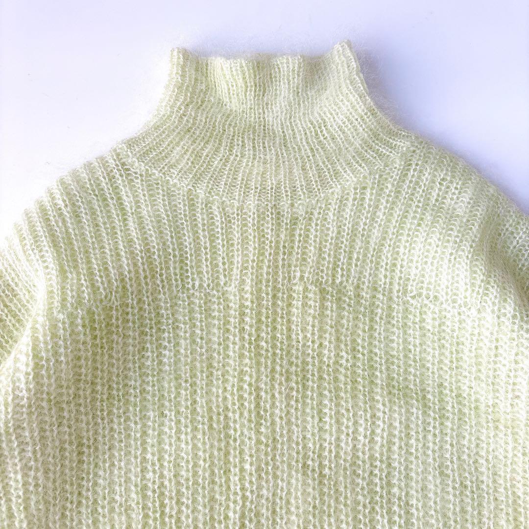 美品⁑ボールジィ　モヘヤシルク ハイネックニットプルオーバー　淡いグリーン　38