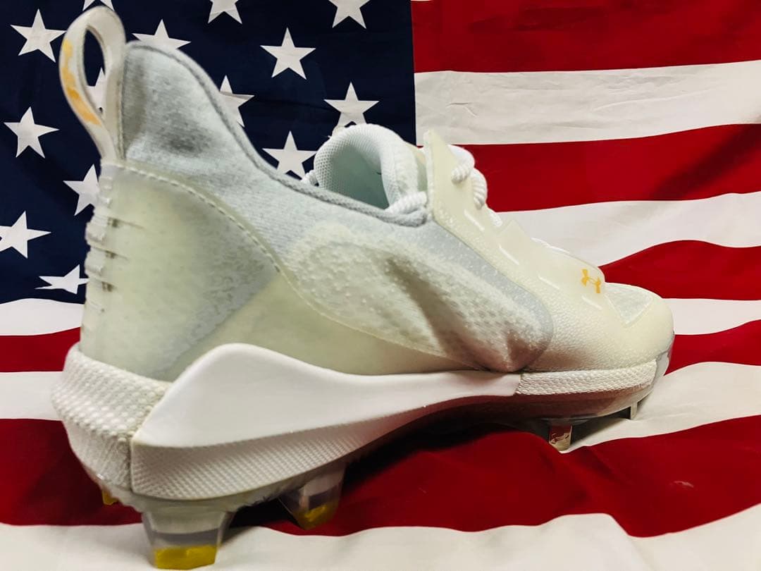 新品未使用　アンダーアーマー 野球 スパイク ハーパー　27cm ハイブリッド