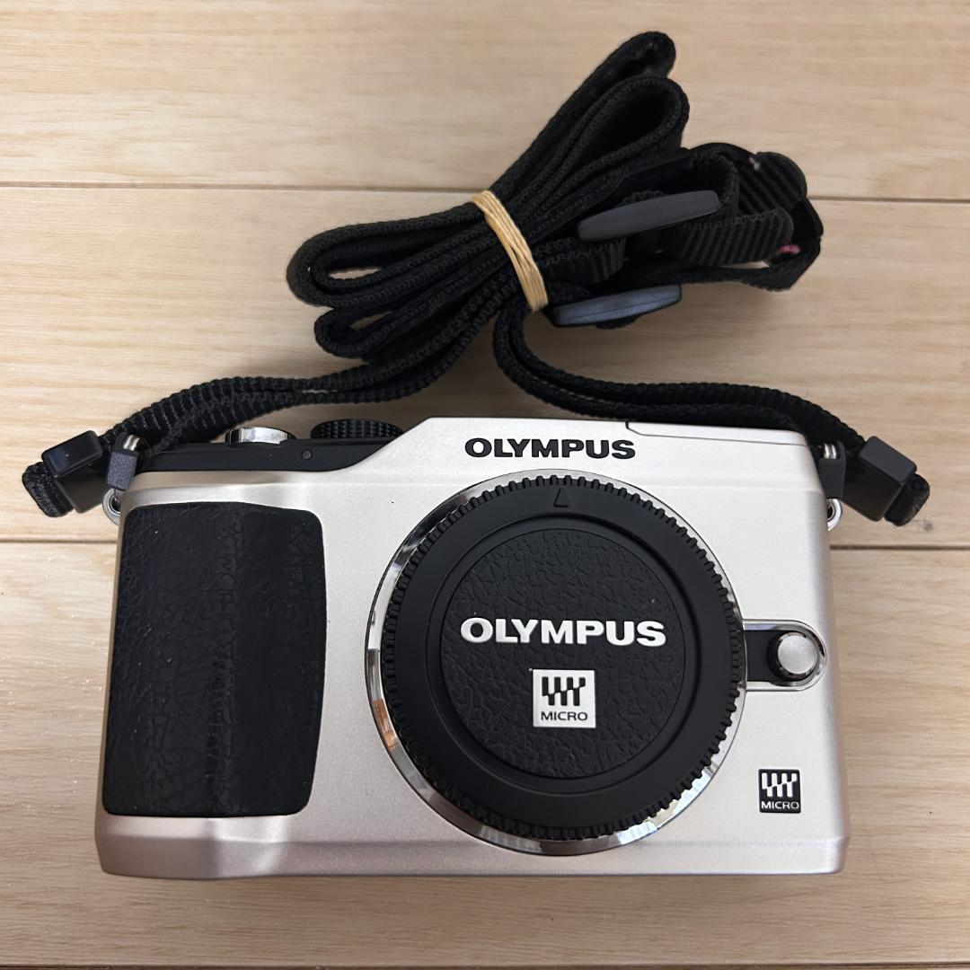 OLYMPUS PEN E-PL2（ミラーレス一眼カメラ）