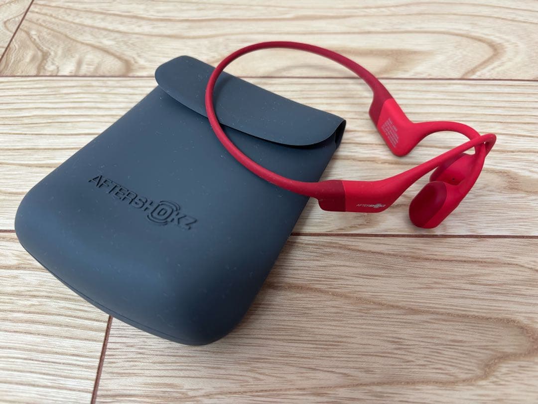 AfterShokz 骨伝導イヤホン レッド