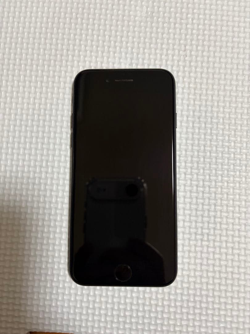 iPhone se 第2世代　本体のみ