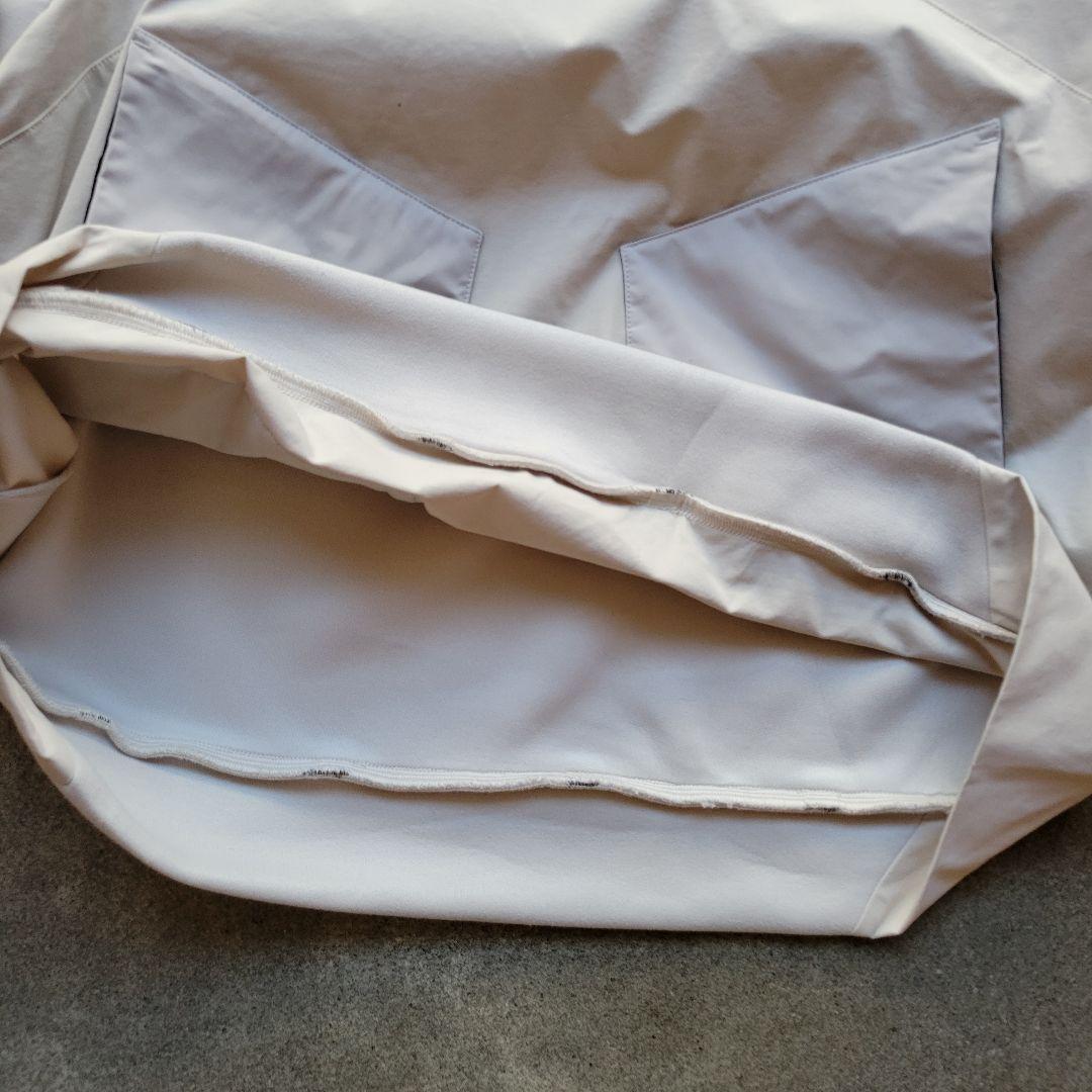 ぴのこ様MAISON SPECIAL テック素材コンビネーションプルオーバー