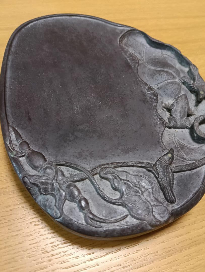 中国　硯　大型硯　木製ケース付き　未使用品