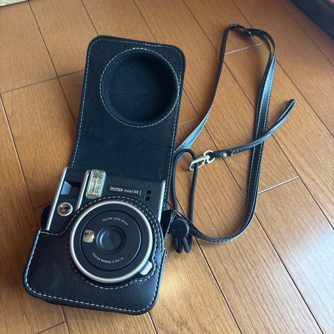 FUJIFILM instaxmini40 インスタントカメラ(本体のみ)