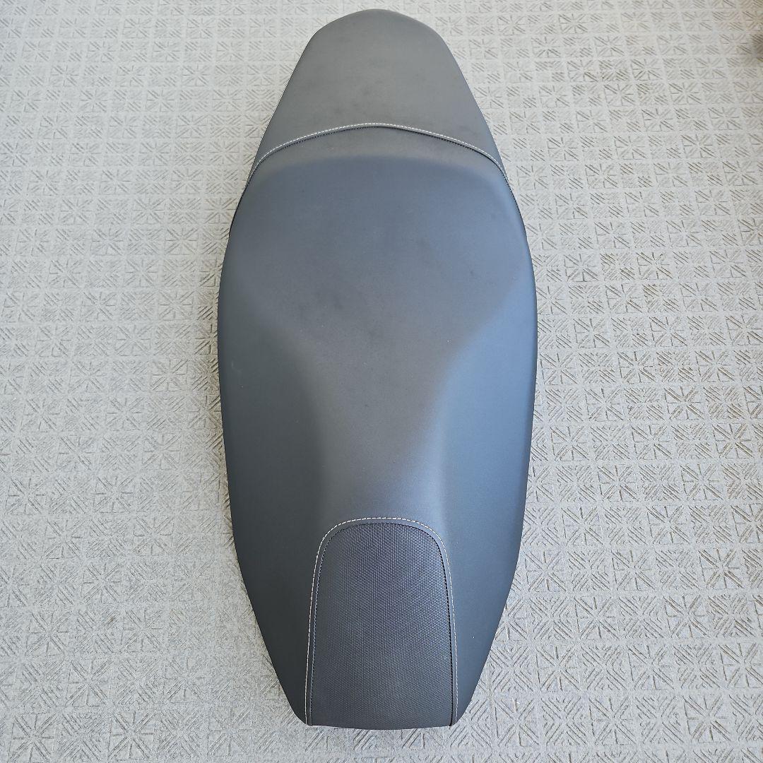 PCXjf81 純正シート　美品　ちょっとカスタム