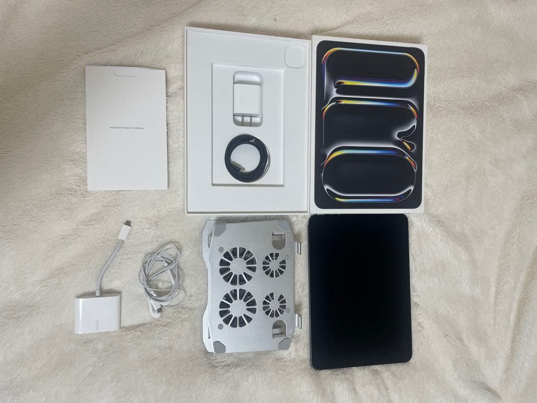 Apple iPad 11インチ スペースグレー 本体　M4