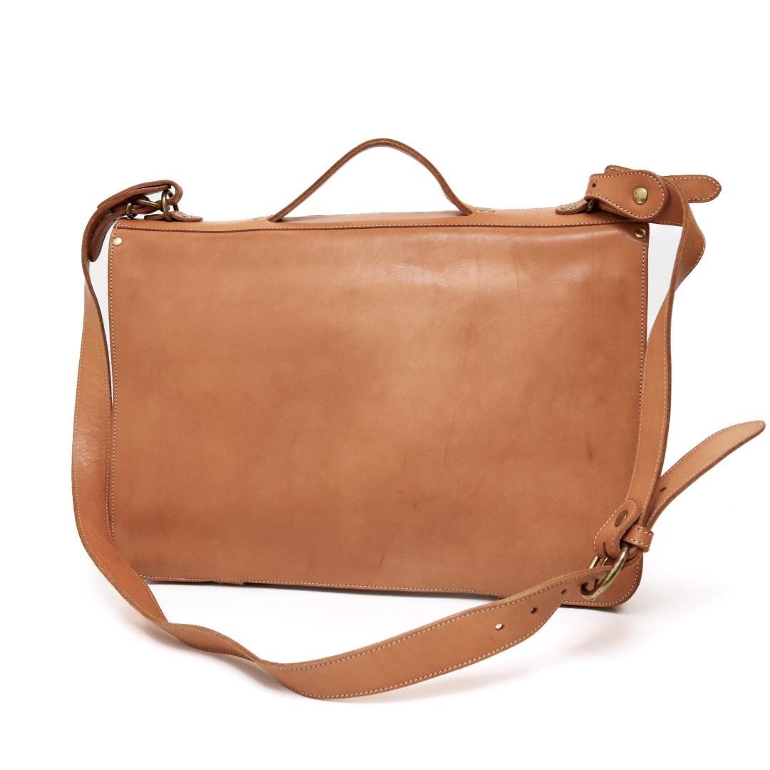 【希少】イルビゾンテ　ショルダー　メッセンジャー　ブリーフケース　マルチポケット