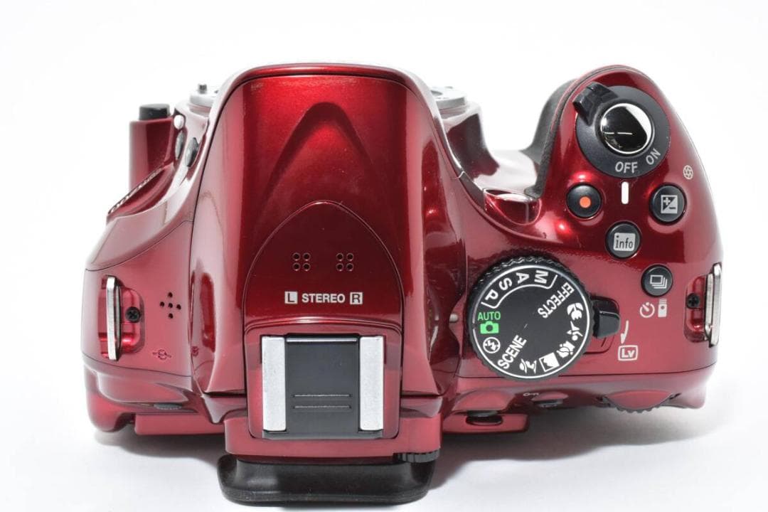 ★シャッター数2050★ ニコン NIKON D5200 レッド