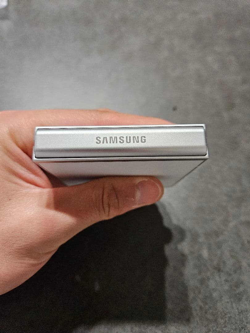 ゲリラ割　Galaxy　FLiP6　SIMフリー　残債なし　国内版　256ギガ