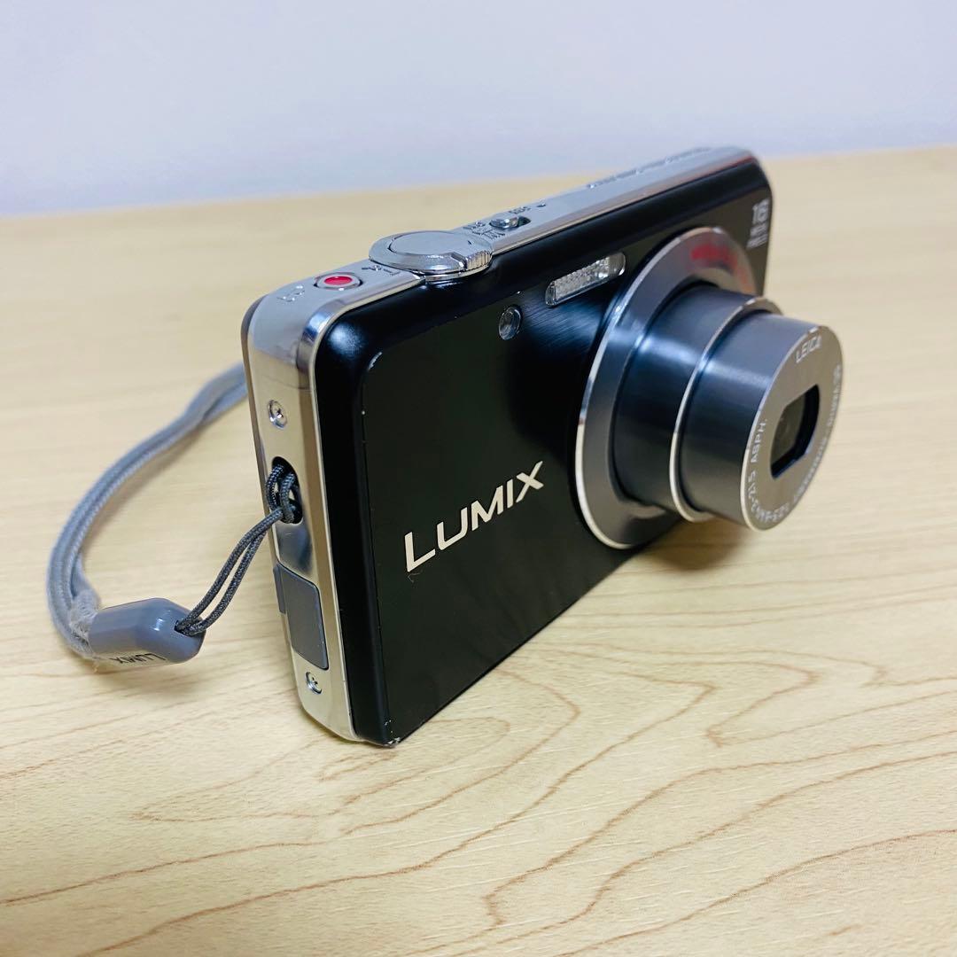 Panasonic DMC-FH8 LUMIX デジタルカメラ
