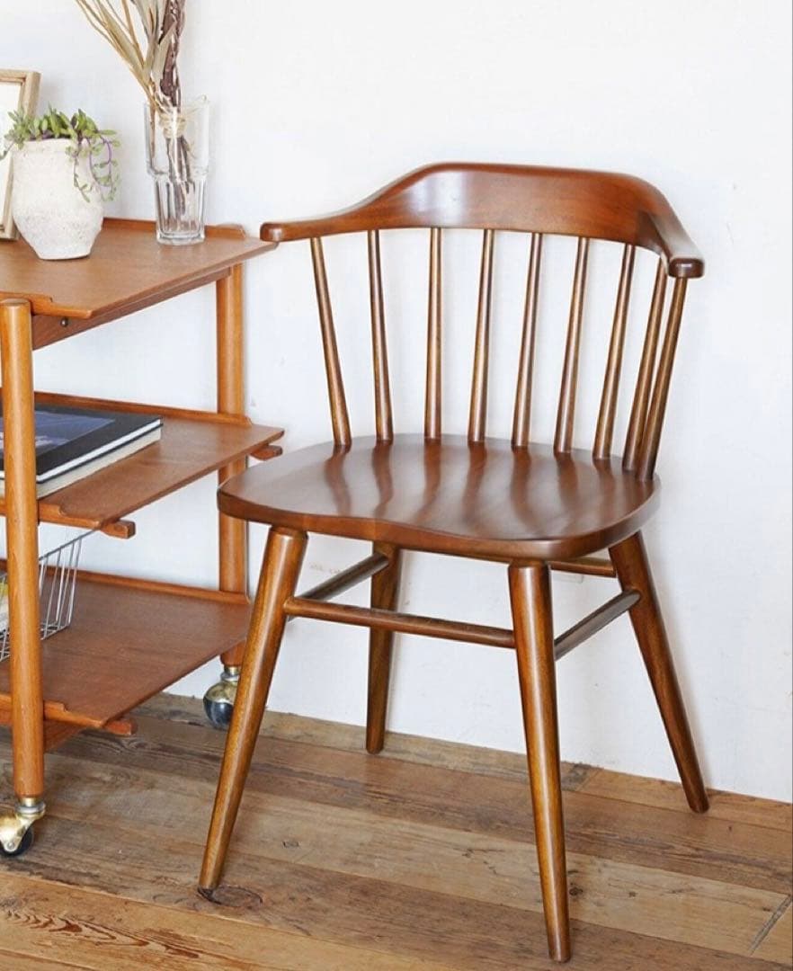 アクメファーニチャー