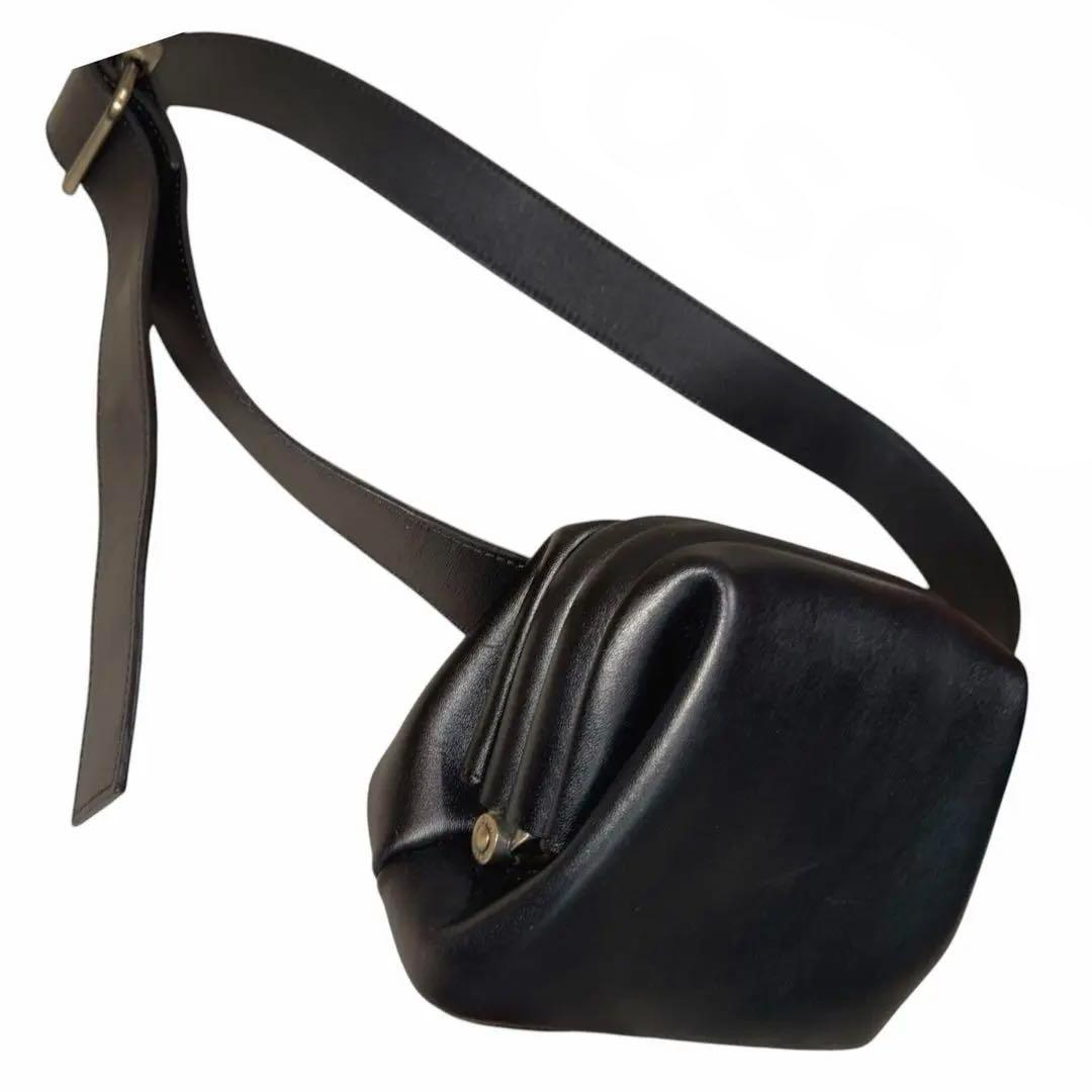 未使用級✨OSOI MINI PEANUT BROT ベルト　ショルダーバッグ