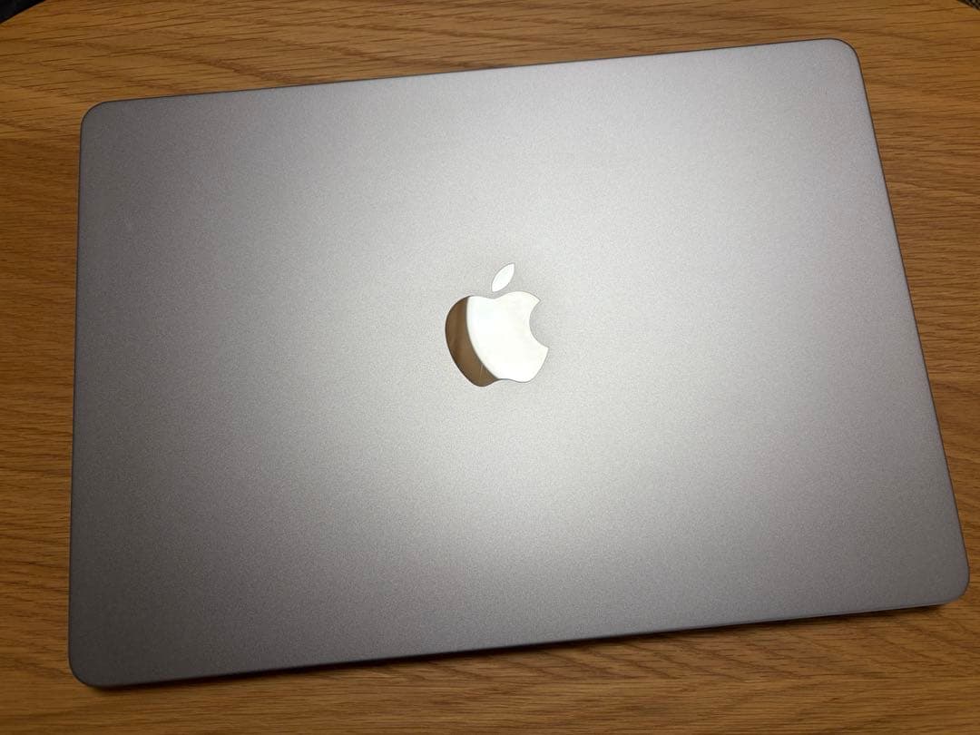 MacBook Air M3 2024年製 スペースグレイ