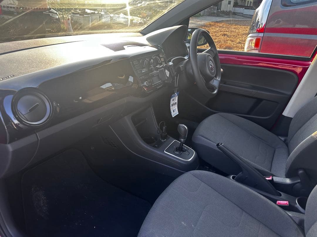 早い者勝ち！Volkswagen up! アップ　大阪　フォルクスワーゲン