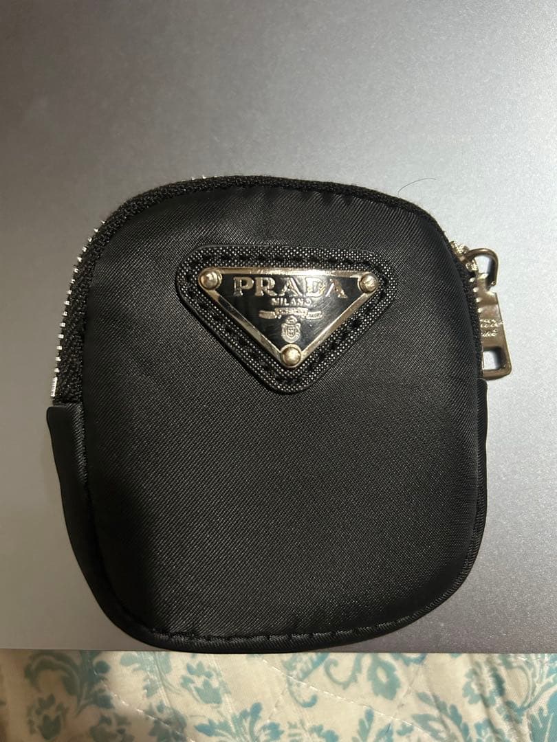 PRADA 黒 ナイロン ケース