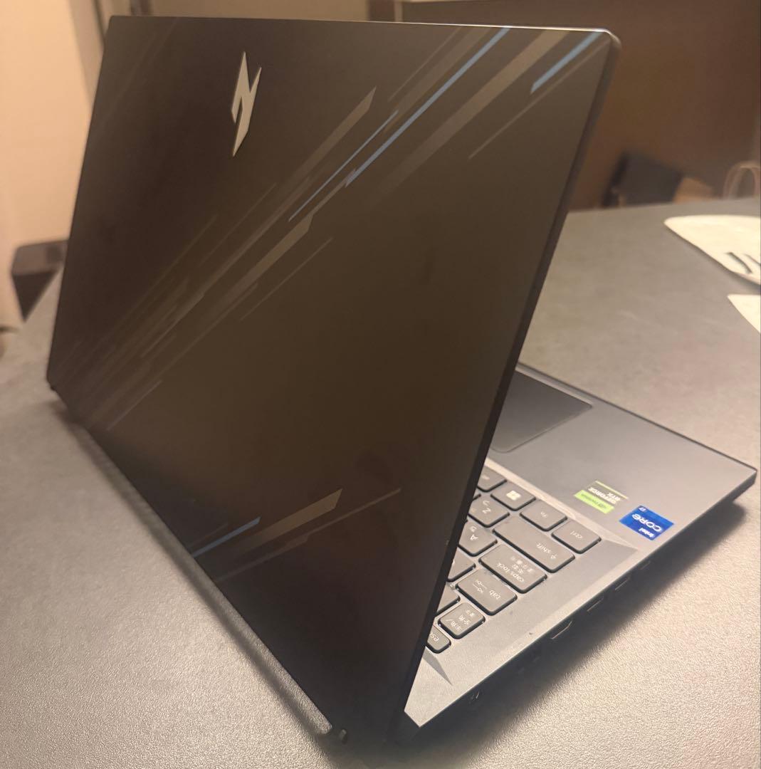 ゲーミングノートパソコン Acer Nitro ANV15-51 Core i7