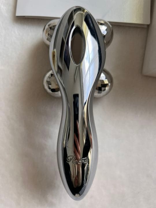 リファ　美顔ローラー　MTG ReFa 4CARAT