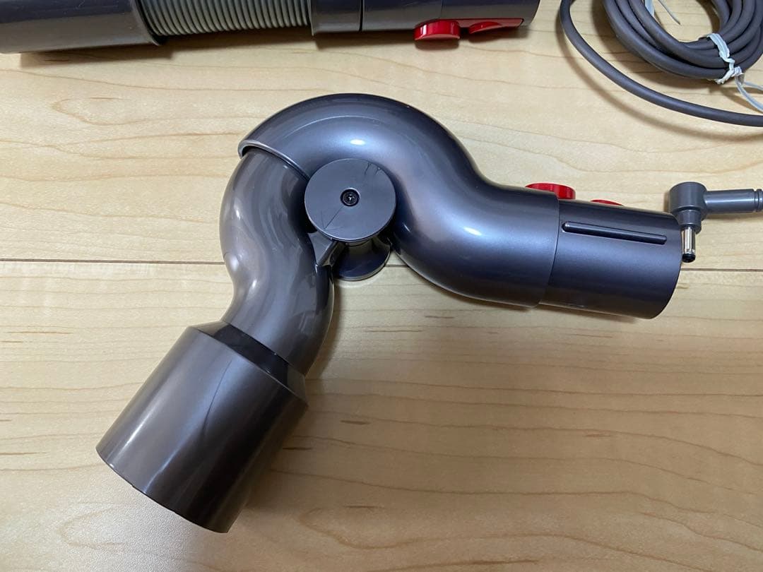 Dyson ダイソン cyclone v10 コードレス掃除機　【匿名発送】