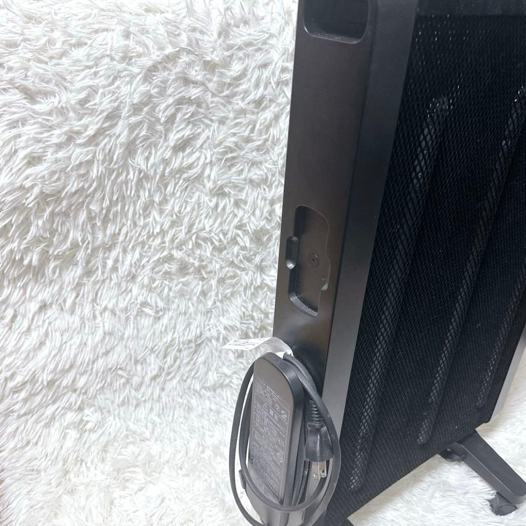 【極美品】siroca SN-M351 2023年製 遠赤軽量ヒーター 黒